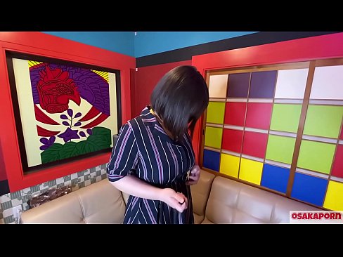 ❤️ Cutis Iaponica cum magnis tits masturbates cum sex nugis et gaudens habet. Loquitur in colloquio de experientia stupri eius. Ingens tits et hirsutus pussy cum voce magna. Osakaporn Sex video  ad nos la.pornochaturbate.ru